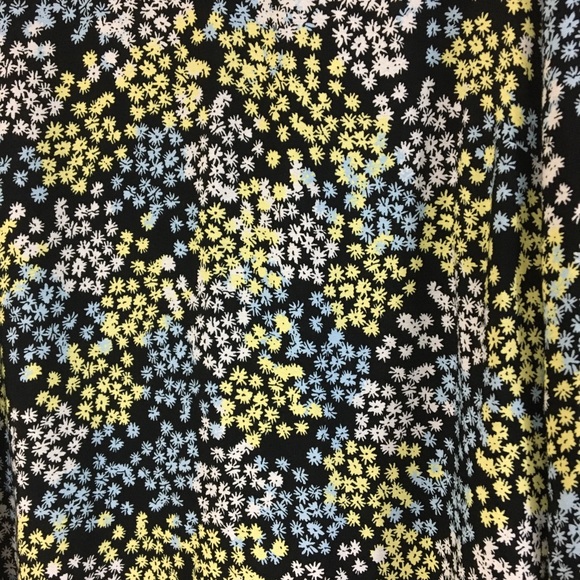 H&M Ditzy Floral Dress with Balloon Sleeves Size Large - Picture 3 of 3